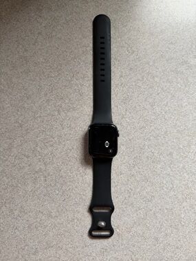 Apple Watch Series 4 Nike GPS+Cellular 40mm Case with Sport Band - Good